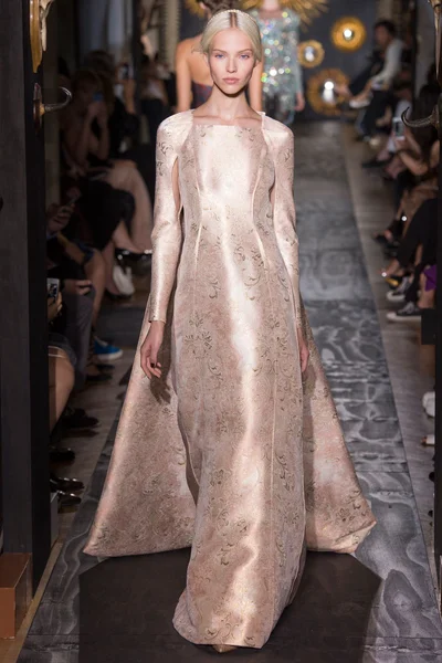 Look 52